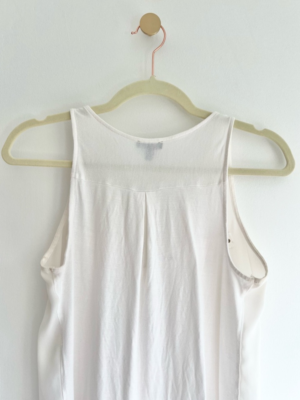 Express Women’s White Zip-Front Tank Top with Gold Accents | Small - Picture 7 of 7